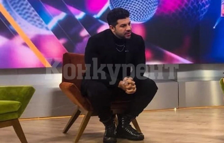 И Фики прекали с Фотошопа (СНИМКИ)