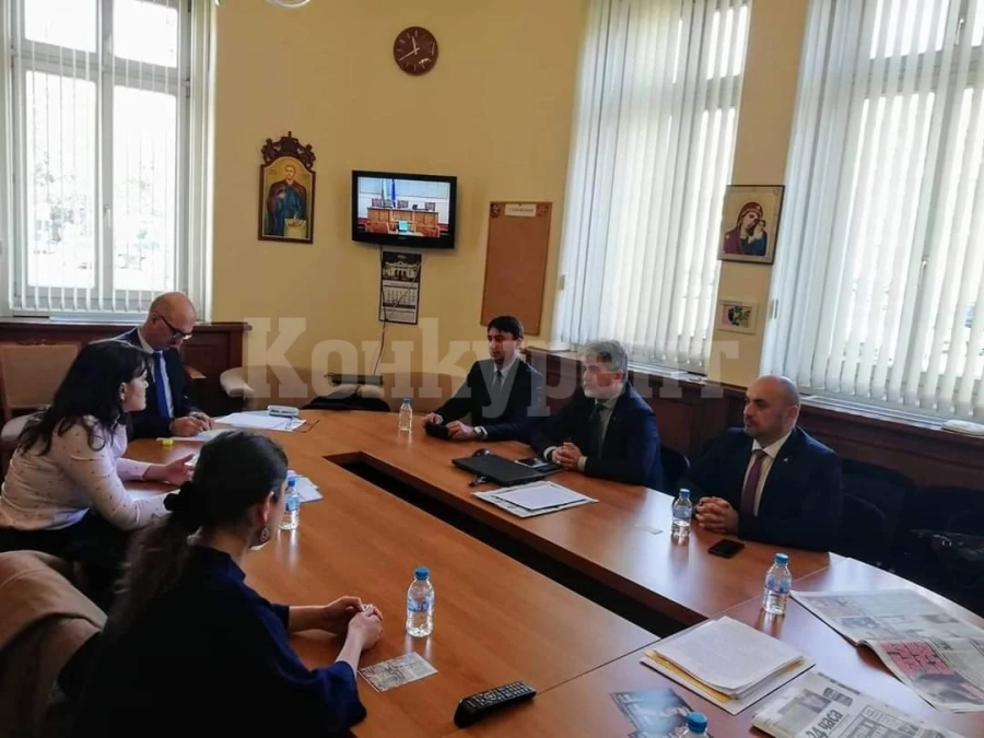 Богданов: Образованието на децата трябва да ги възпитава в отговорно родителство и уважение към семейството