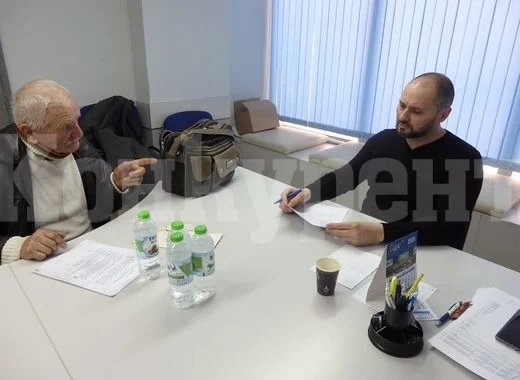 Врачанин представи изобретение върху генератора на Тесла