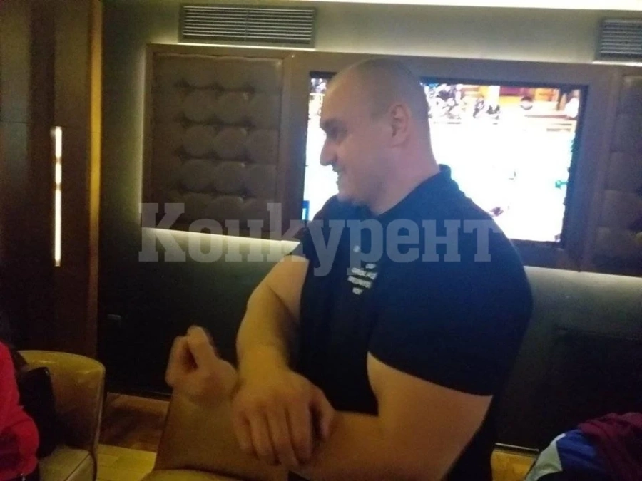 Златен дубъл за Митко Петров, нищо добро не чака съперниците му през сезона