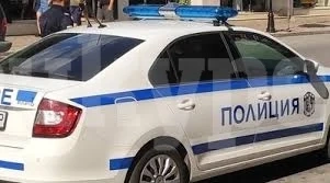 Трима непълнолетни от Три кладенци откраднаха автомобил и го изоставиха