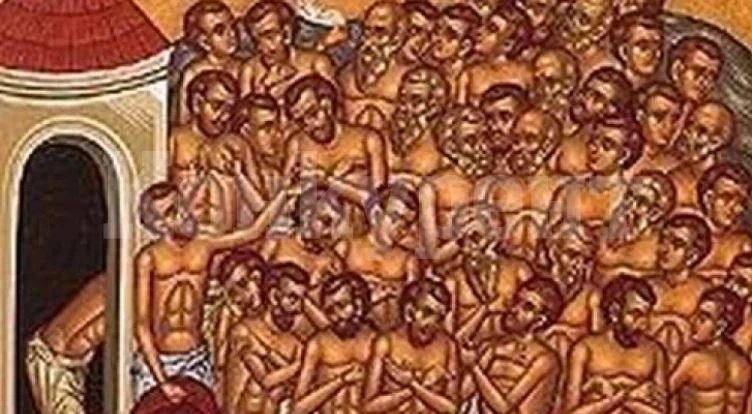 Черпят любими имена, спазват се строги обичаи срещу страшни болести