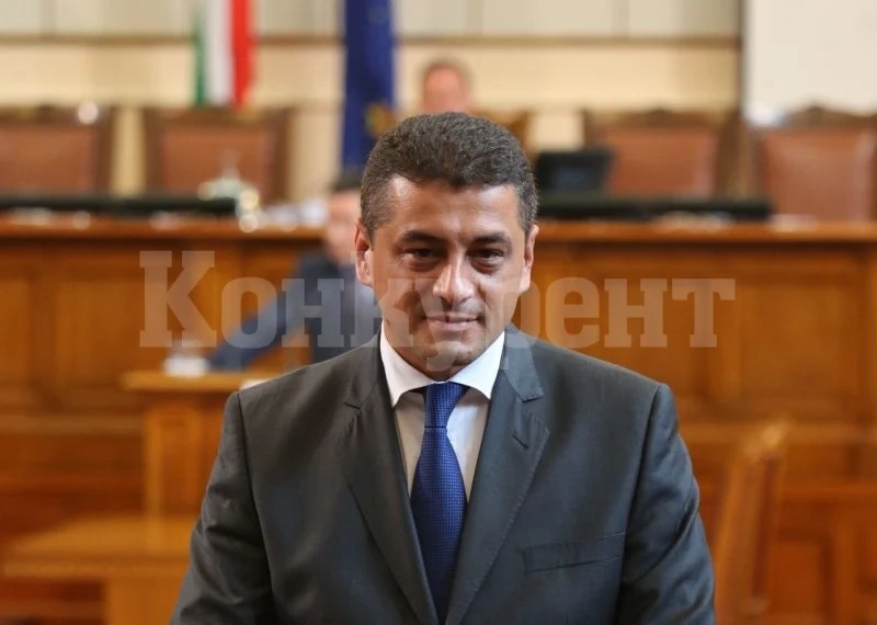 Красимир Янков: Ръководството на БСП желае да се възползва от ситуацията да продължи мандата си