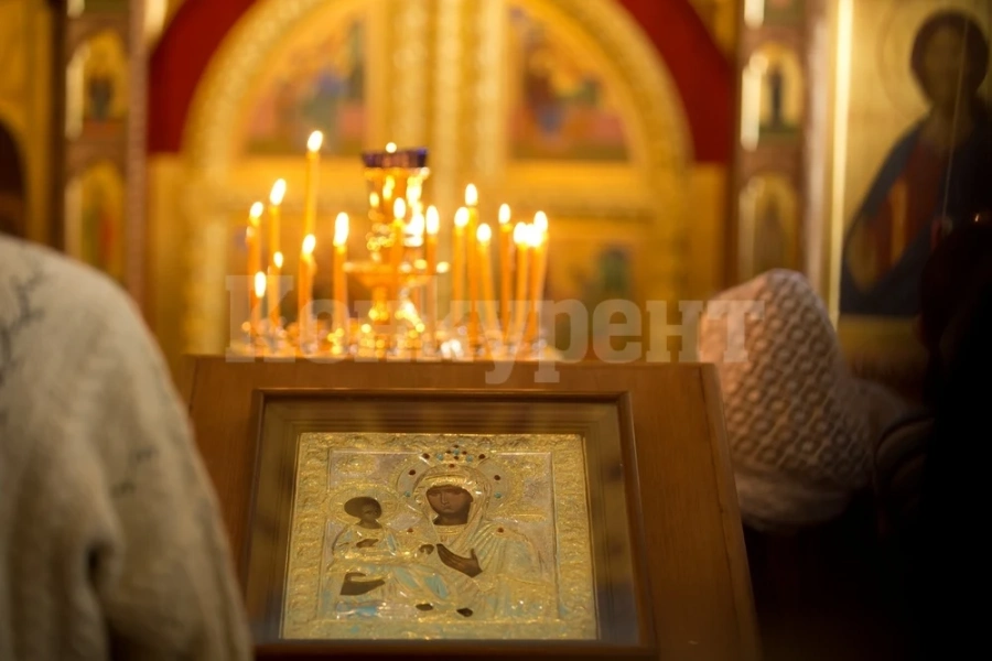 Въпреки коронавируса, Църквата няма да отменя богослуженията