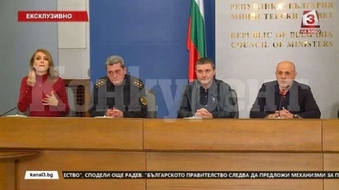 Логистично-координационен център ще обезпечи заявка, производство и преразпределение на маски и облекла