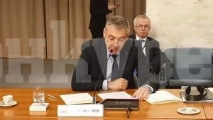 България няма да праща самолети, за да прибира сънародници от чужбина