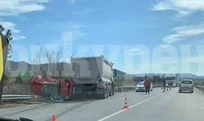 Мъж и жена са загиналите при катастрофата край Варна