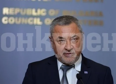 Валери Симеонов поиска да се въведе полицейски час