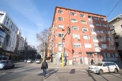 Вижте къде пребиха Слави Ангелов (Снимки)