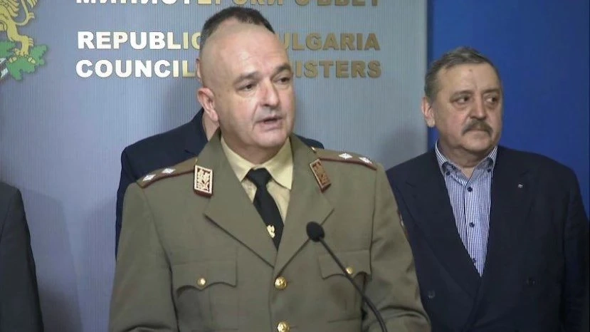 Ген. Мутафчийски: Заразените с коронавирус у нас вече са 105