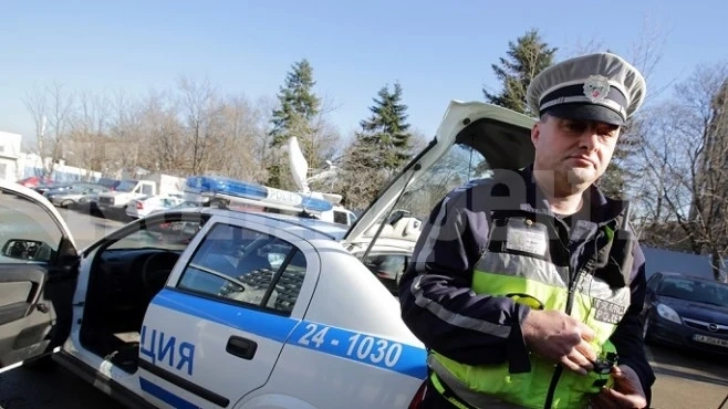 Полицаите провериха 87 човека и 26 коли във Видинско