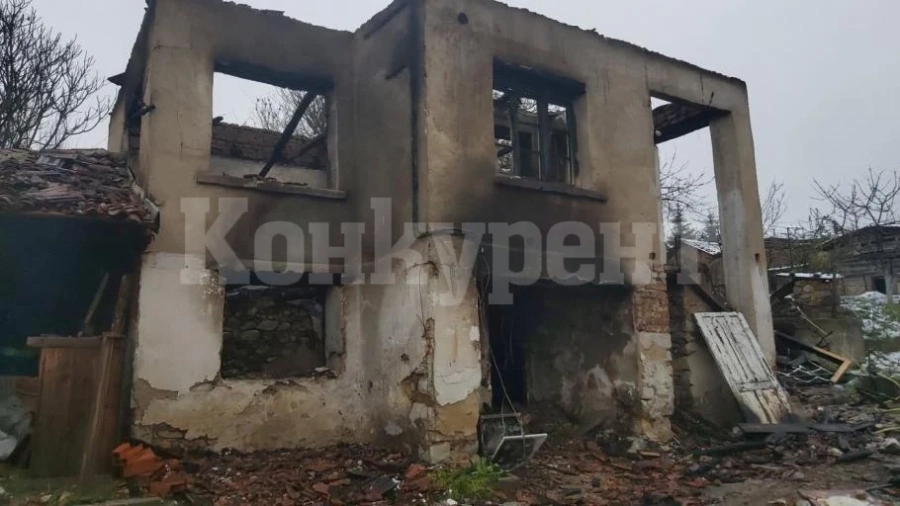Инвалид оцеля по чудо при пожар в къщата си