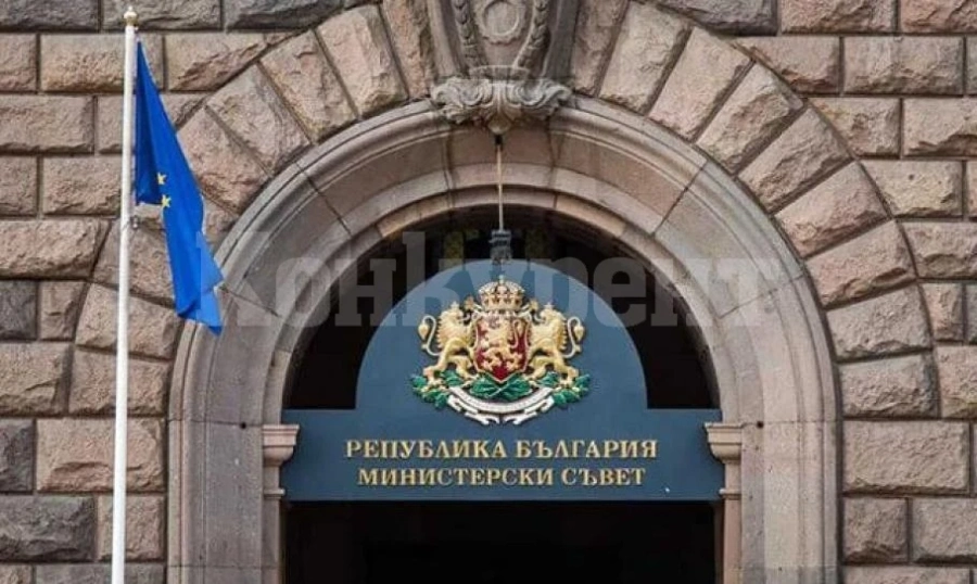 МС одобри как да се разпределят даренията от предпазни средства и пари