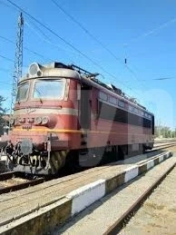 Влаковете продължават да се движат без промяна