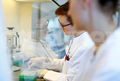 Германски учени с пробив в изработването на ваксина за COVID-19