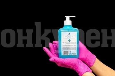 Онлайн измама в Троян - продават течност за чистачки вместо дезинфектант