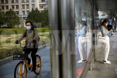 Китайски експерт: Пандемията може да има спад през октомври