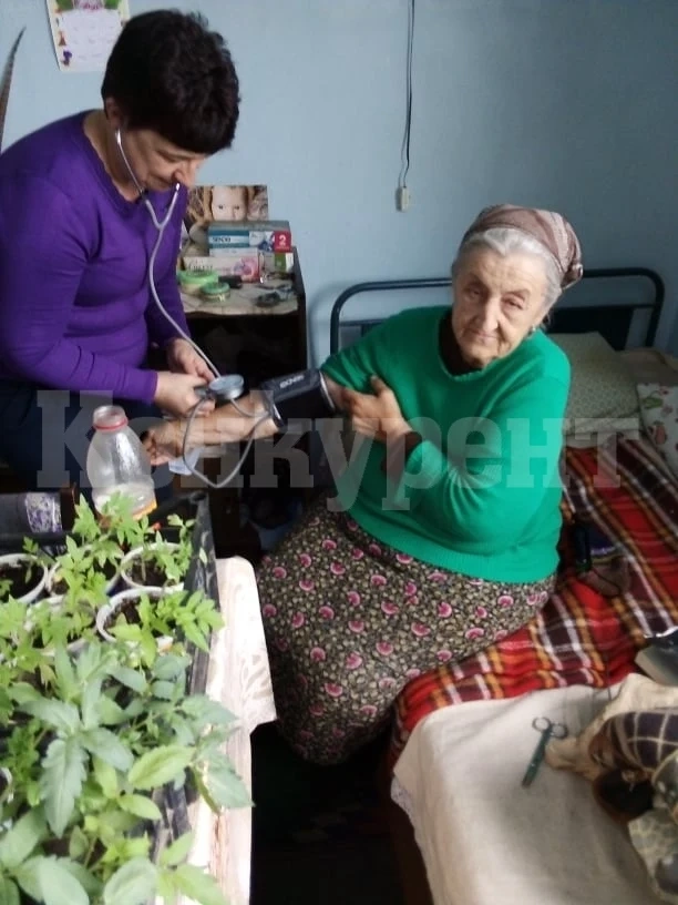 Въпреки епидемията: продължава грижата за възрастни и хора с увреждания в Бяла Слатина