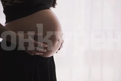 Лекари искат преразглеждане на забраната за женски консултации