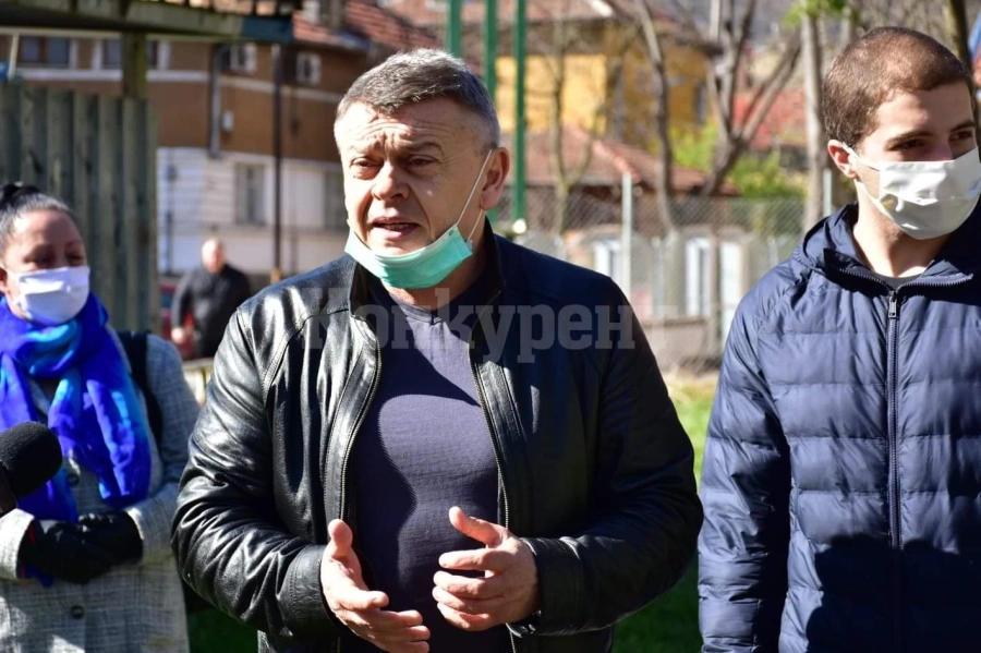 Дадоха старт на кампанията „Спортувай вкъщи“ СНИМКИ