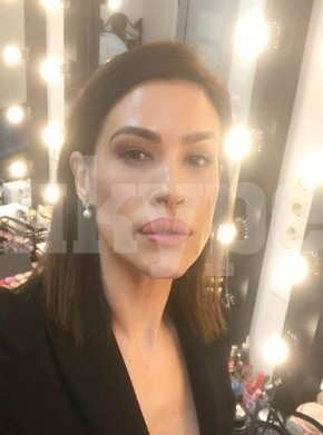 Теди Велинова стана фризьорка