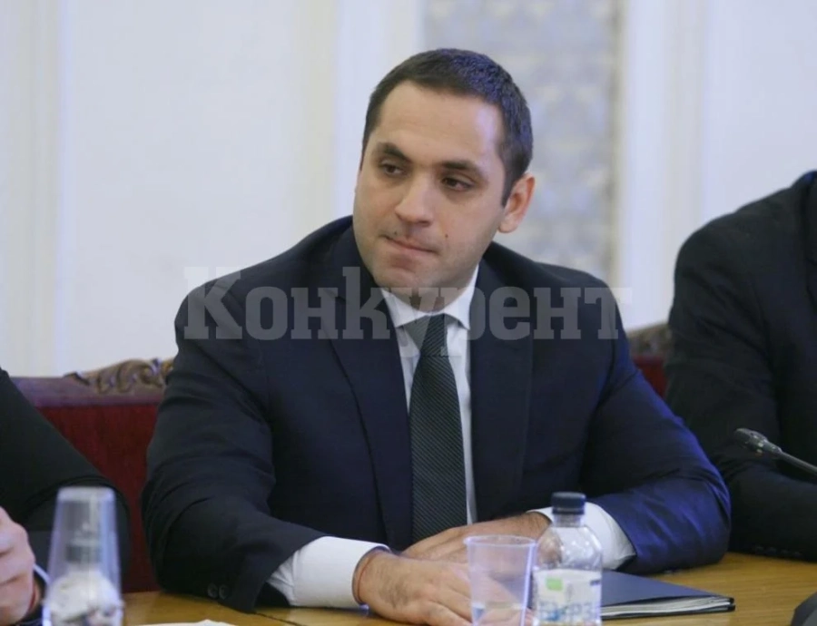 Първи министър под карантина за коронавирус