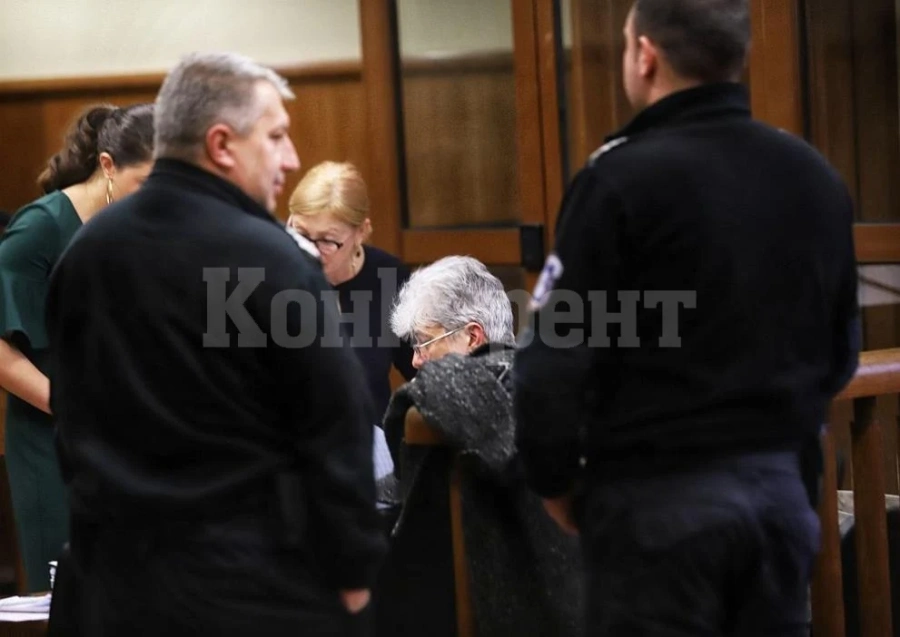 Спецсъдът пусна бившия екоминистър Нено Димов под домашен арест