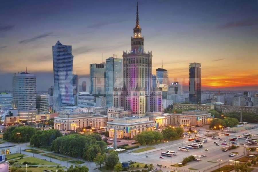 Полша отваря парковете, хората ще могат да се разхождат