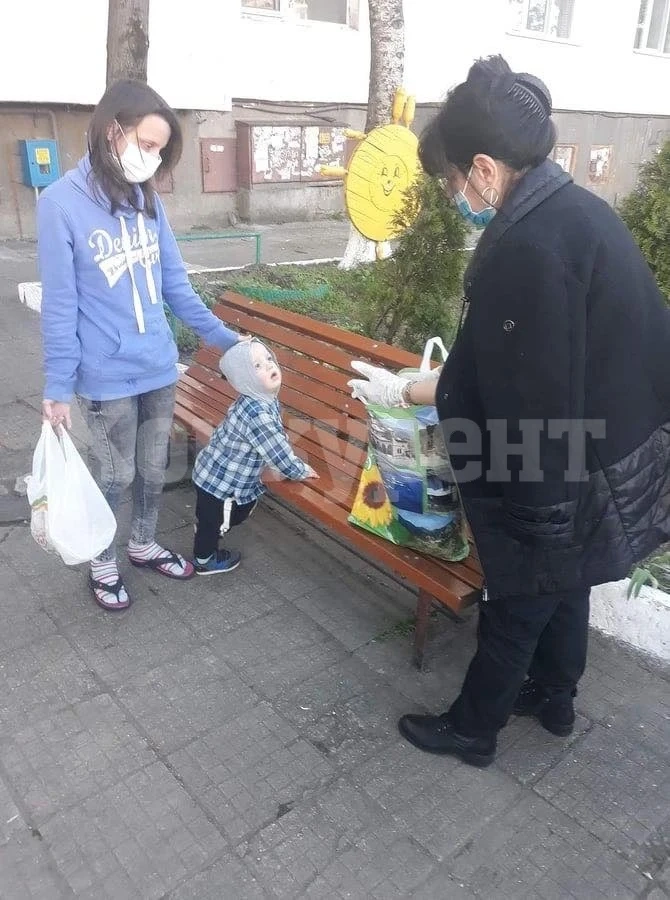 Врачанска фирма осигури 65 порции топла храна на крайно нуждаещи се семейства и на деца със специални потребности