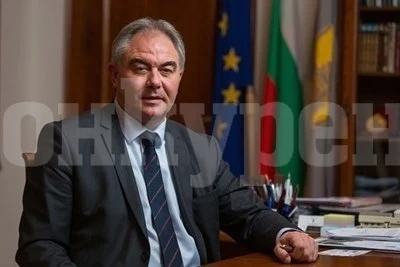 Огнище на коронавирус в цех с 900 служители в Плевен