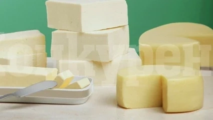 Учениците в начален етап получават млечни продукти и плодове по домовете