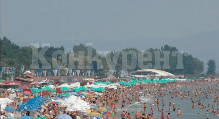 Важно! Ангелкова обяви кога отварят морските ни курорти