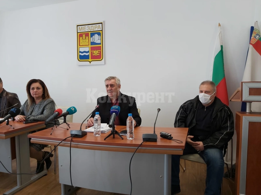 Яна Нинова: Няма да горим отпадъци в болницата