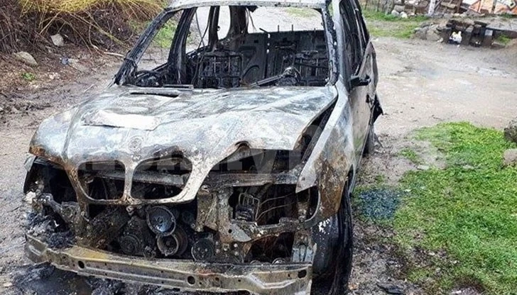 Огнена вендета! Подпалиха БМВ-то на апаш в Монтана