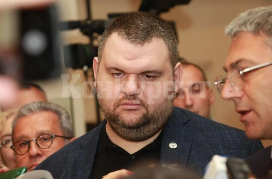 Пеевски с ново голямо дарение за болниците във Видин, Кюстендил и София