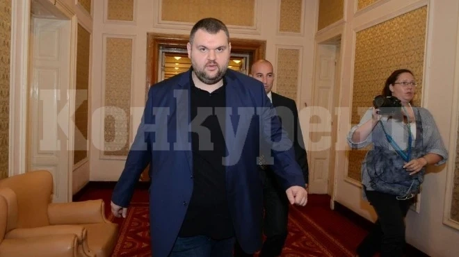 Пеевски ще подкрепи семейството на д-р Иванова с 10 000 лв