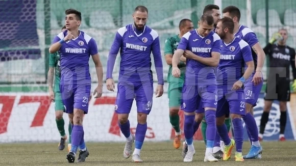 Вадят Етър от футболния елит на България