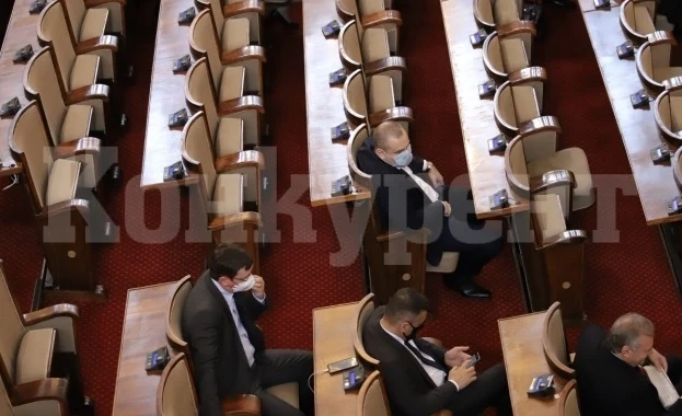 Депутатите обсъждат промените в Закона за здравето