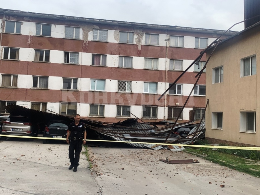Министър пита за щетите във Враца СНИМКИ