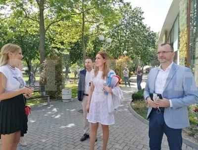 По 4 лева за чадър и шезлонг в Слънчев бряг
