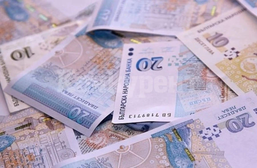 1021,10 лева е среден осигурителен доход за март