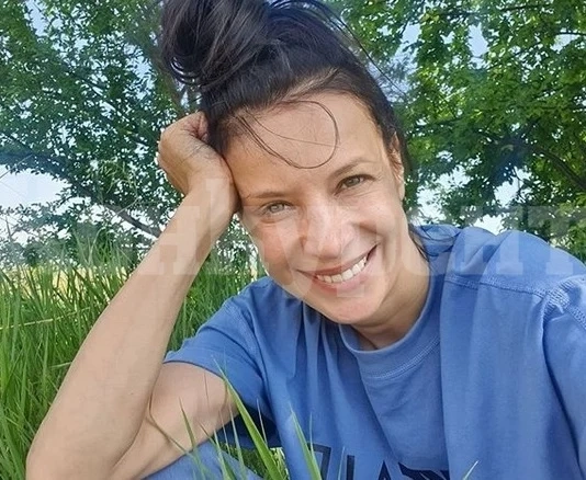 Яна Маринова посече мераците на похотлив дядо в Instagram (Скандален чат)