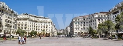 Обвиниха 76-годишен грък, че е насилвал сексуално внучките си
