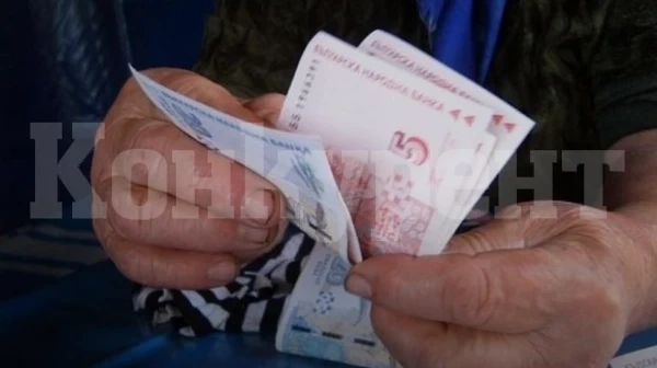 133 600 с по-високи пенсии за старост от 1 юли