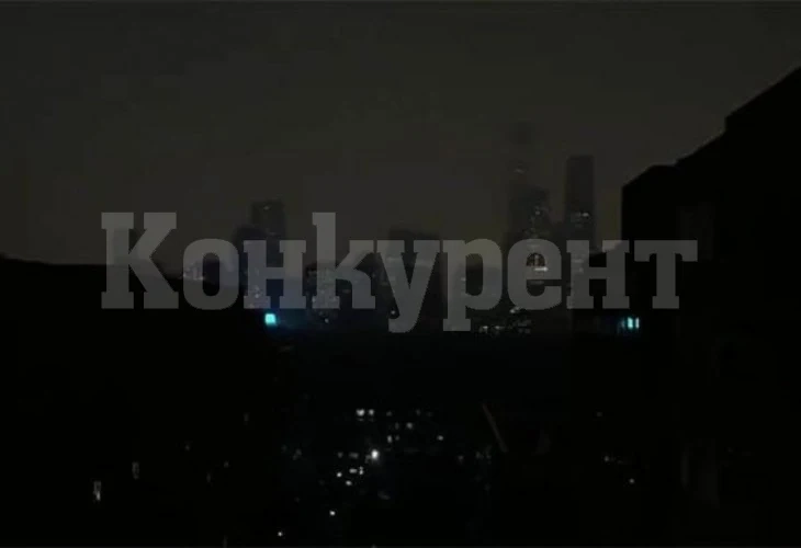 Мрак падна в Пекин посред бял ден. В интернет се появи шокиращо ВИДЕО