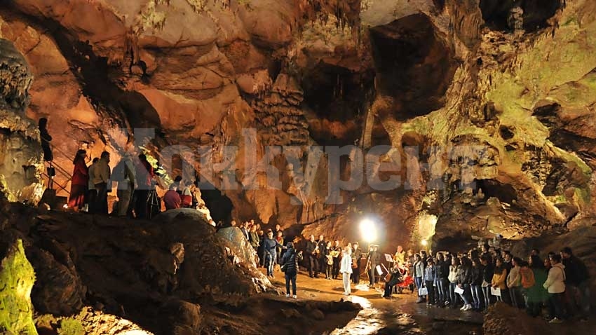 Пещерата „Леденика” във Врачанския балкан отново приема туристи