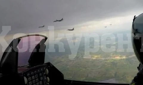 Гръцки F-16 съпроводиха американски бомбардировачи над Скопие СНИМКИ