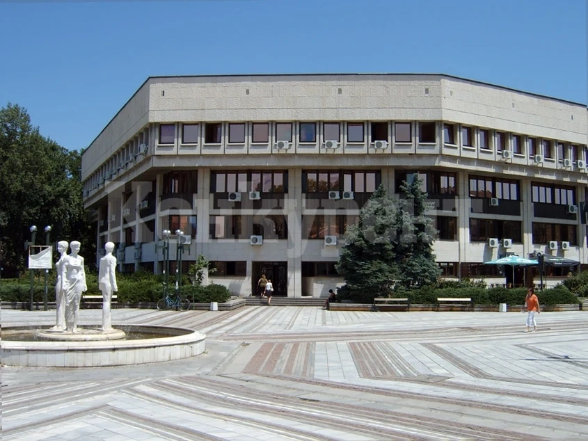 Оставиха в ареста двама бандити, откраднали пари и накити от къща във Видин