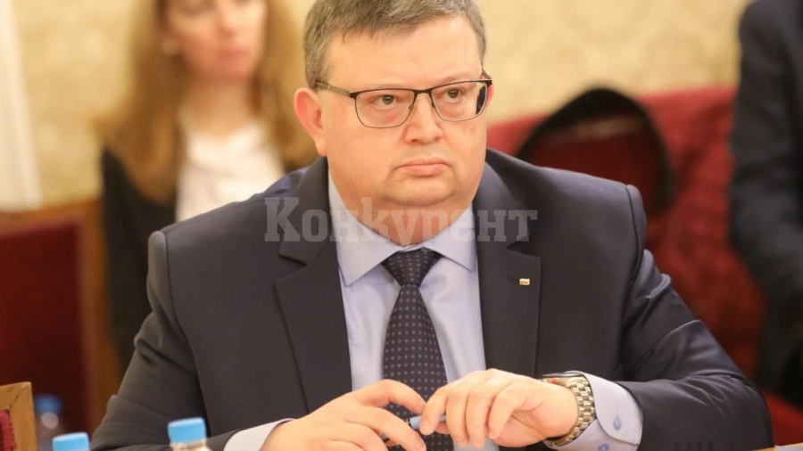 КПКОНПИ уличи кмета на Костенец в конфликт на интереси