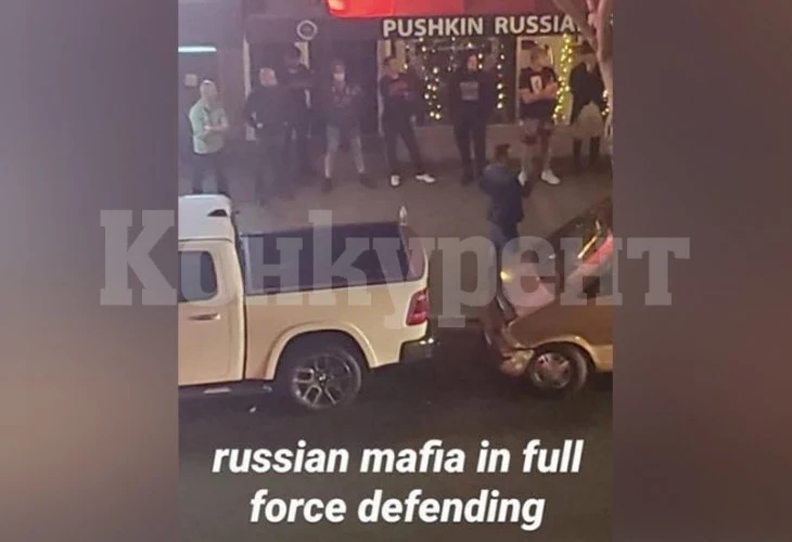 Зрелище в Сан Диего: Руснаци бранят с жива верига свой ресторант от безчинстващите протестиращи ВИДЕО
